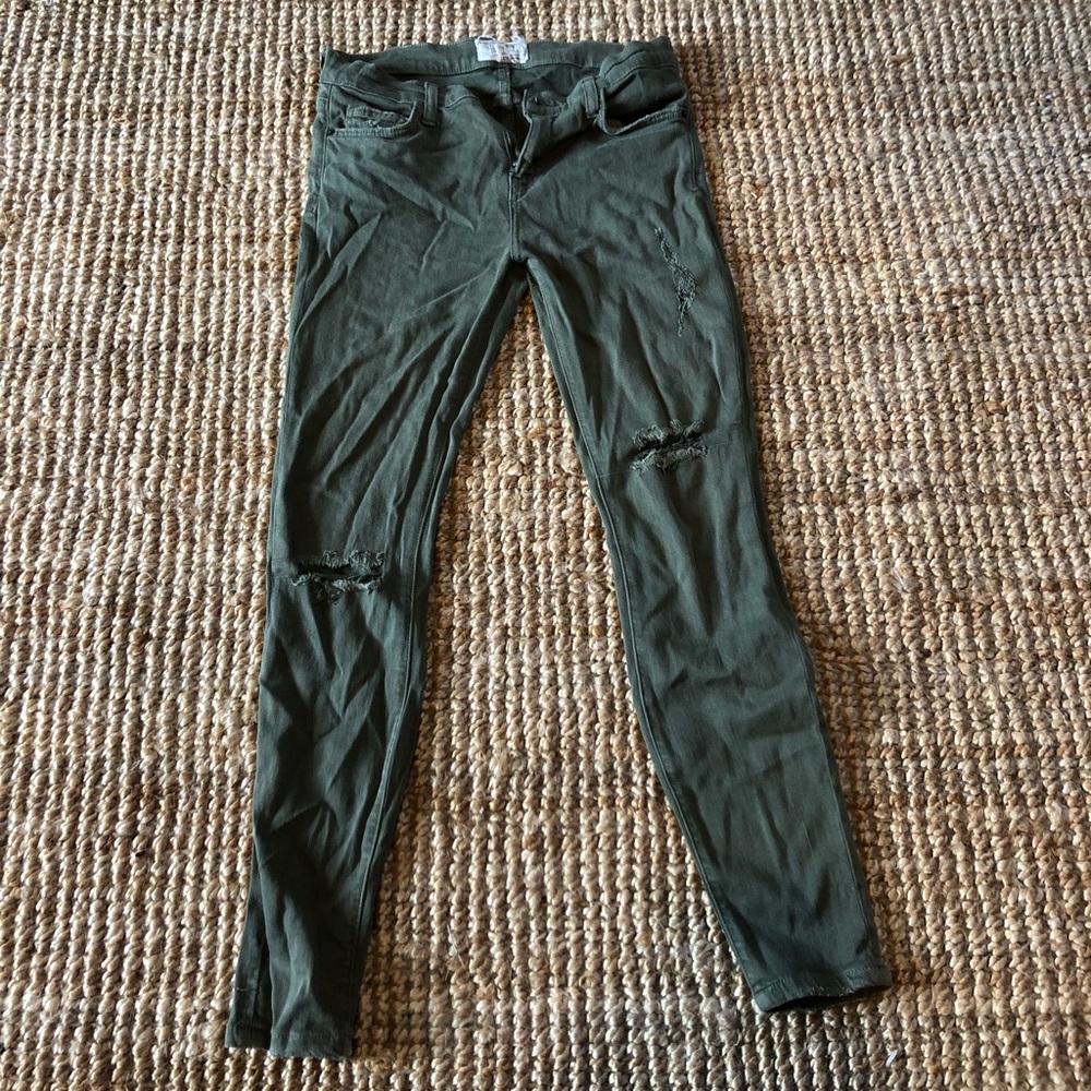 Current Elliot olive pants 28
